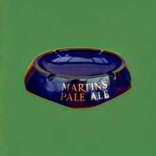 ancien cendrier bière martin's pale ale en verre bleu cobalt