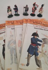 Lot De 5 Soldats En Plomb