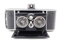 LUMIÈRE Sterelux Modèle I. Appareil photo stéréoscopique à film.