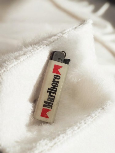 Briquet marlboro cricket - marlboro,