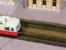 Quai ferroviaire en bitume rose  maquette HO GAR008 Régions et Compagnies