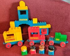 Lego Duplo 523 - Locomotive & Station - 4 figurines - Partiel - 1977