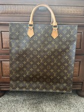 Louis Vuitton Sac Plat Tote