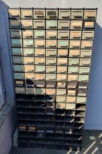 Armoire industrielle métallique Atelier Vintage rangement outils mines Alsace