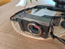 Appareil photo Panasonic Lumix GX80 hybride nu