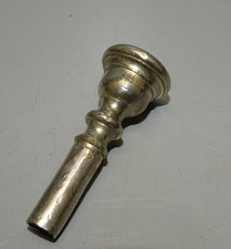 -EMBOUCHURE pour CUIVRES Gravé COUESNON LAITON Argenté TROMPETTE ou AUTRE  D