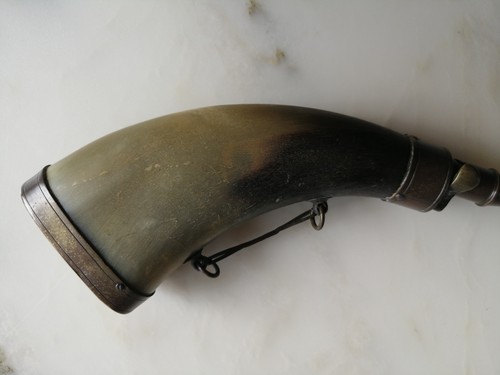 Militaire ancien poire - ancien, a