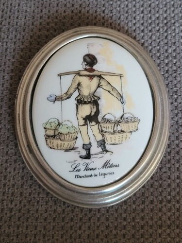 Ancien médaillon porcelaine - ancien,