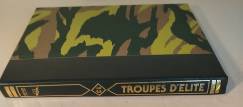 Livre militaire troupes - livre,