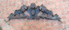 ancien fronton bois sculpté