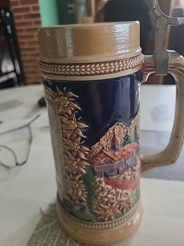 Ancienne chope bière - ancienne, à