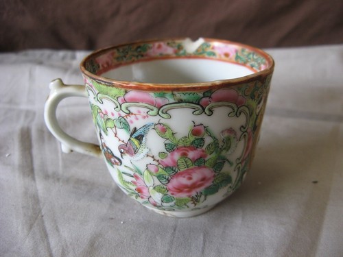Ancienne tasse porcelaine