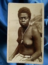 photo CDV Allan Hughan, Nouméa  indigènes Nlle Calédonie, femme Kanak, seins nus