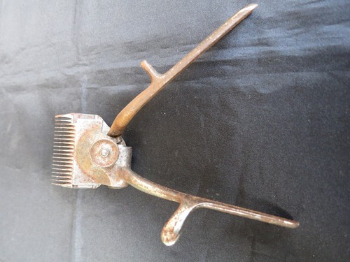 Tondeuse ancienne coiffeur - tondeuse, !