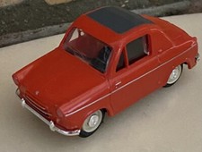 VESPA 400 - Les Miniatures De