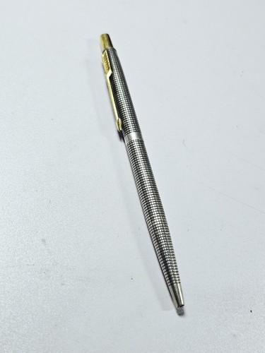 Stylo bille parker en - À,