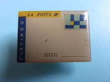 260 - Pin’s - La poste - Prêt à poster - Entier postal - Distingo