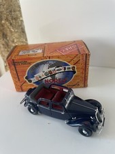 Voiture miniature Norev