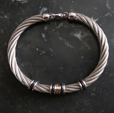 BRACELET*MIXTE *ACIER INOXYDABLE*CÂBLE TORSADÉ*ANNEAU FIN FIL OR JAUNE AU CENTRE