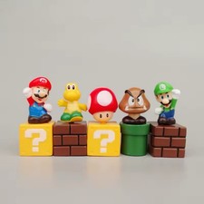 🍄 LOT 5 FIGURINES SUPER