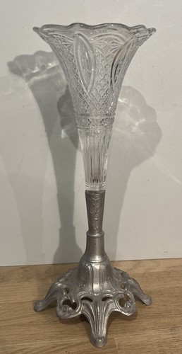 Vase soliflore forme cornet - forme,