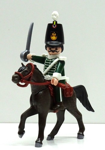 Garde chevalier vert hussard - garde,