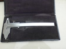 pied a coulisse avec bec