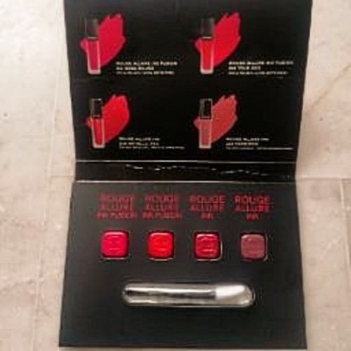 Rouge lèvres chanel - à,