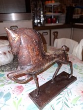 Cheval étrusque, sculpture en cuivre, style Art déco Lovet-Lorski
