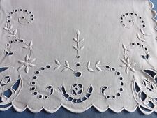 pochette lingerie, brodée main, ancienne