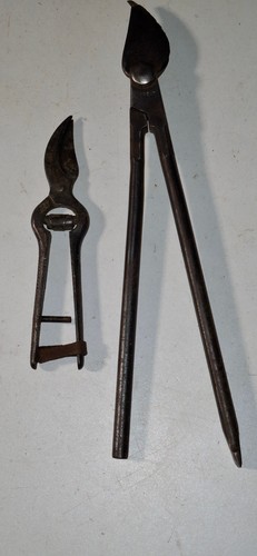 Lot deux secateurs - de,