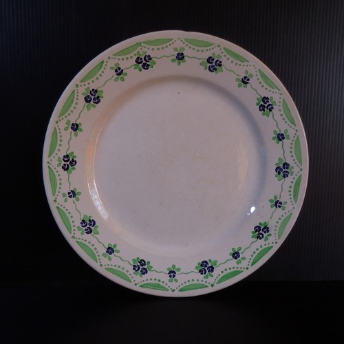 Assiettes plates faïence - plates,