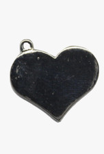 Pendentif coeur ;acier inoxydable ; env.18 X 21 mm ; apprêt ;fabrication bijou .
