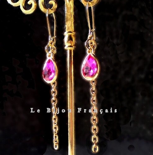 Boucles oreille neuves - d'oreille,