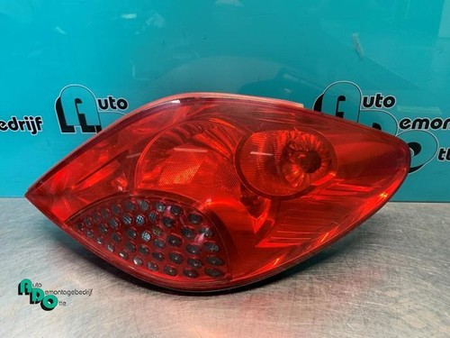 Feu arrière droit peugeot 207 - droit,