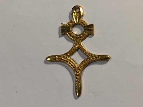 Bijoux pendentif croix