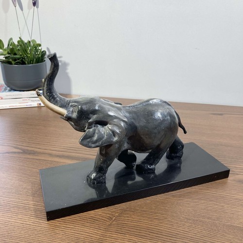 Sculpture art déco éléphant - art,