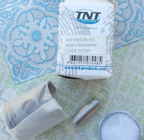 Tnt 052305 piston 40 s03 - tnt,
