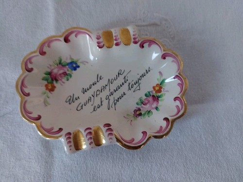 Cendrier faïence de - cendrier, en