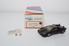 B100 1:43 RECORD M.R.F. MRF