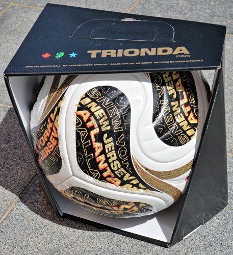 Pallone adidas trionda - trionda, finals