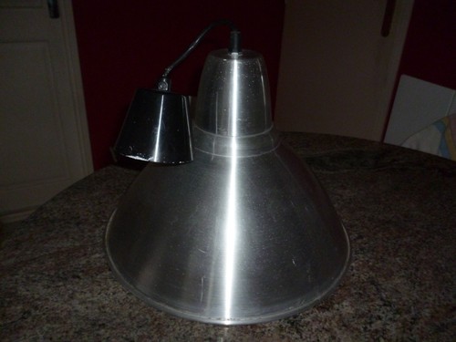 Lustre style industriel - industriel, en