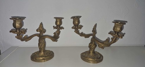 Paire de bougeoirs - 🕯️,
