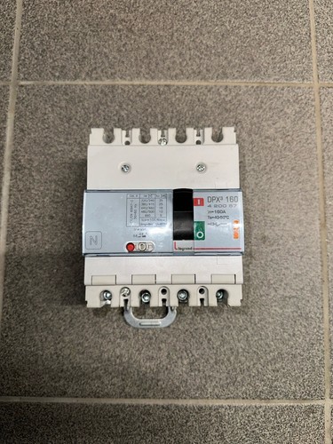 Legrand 420057 disjoncteur - legrand,