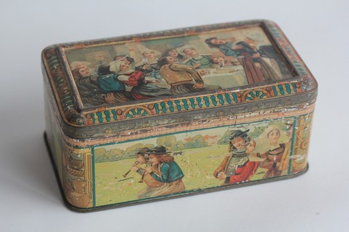 Boîte biscuits tôle