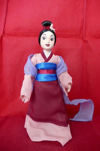 Mulan poupée disney - mulan,