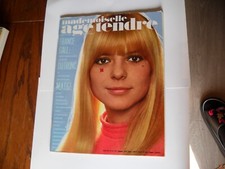 MADEMOISELLE AGE TENDRE  N°