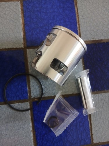 Piston 46mm axe - piston, 12mm