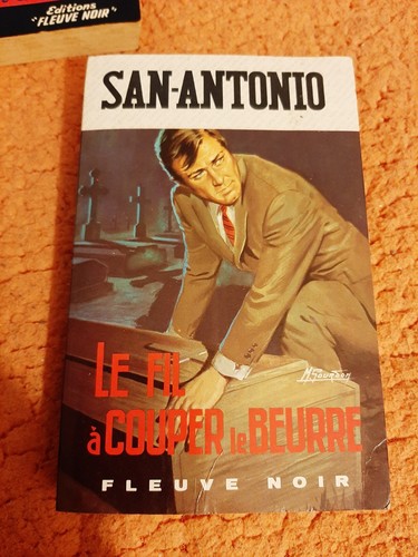 Spécial police san - san-antonio, le