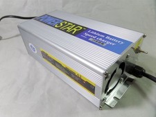 Sortie 110V/220V 72V 10Amp LFP
